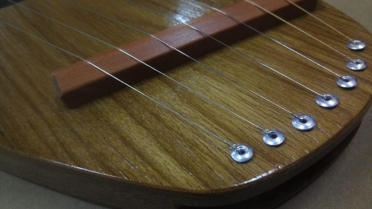 Kantele Pentatonico 7 cordas freijó - Imagem 4